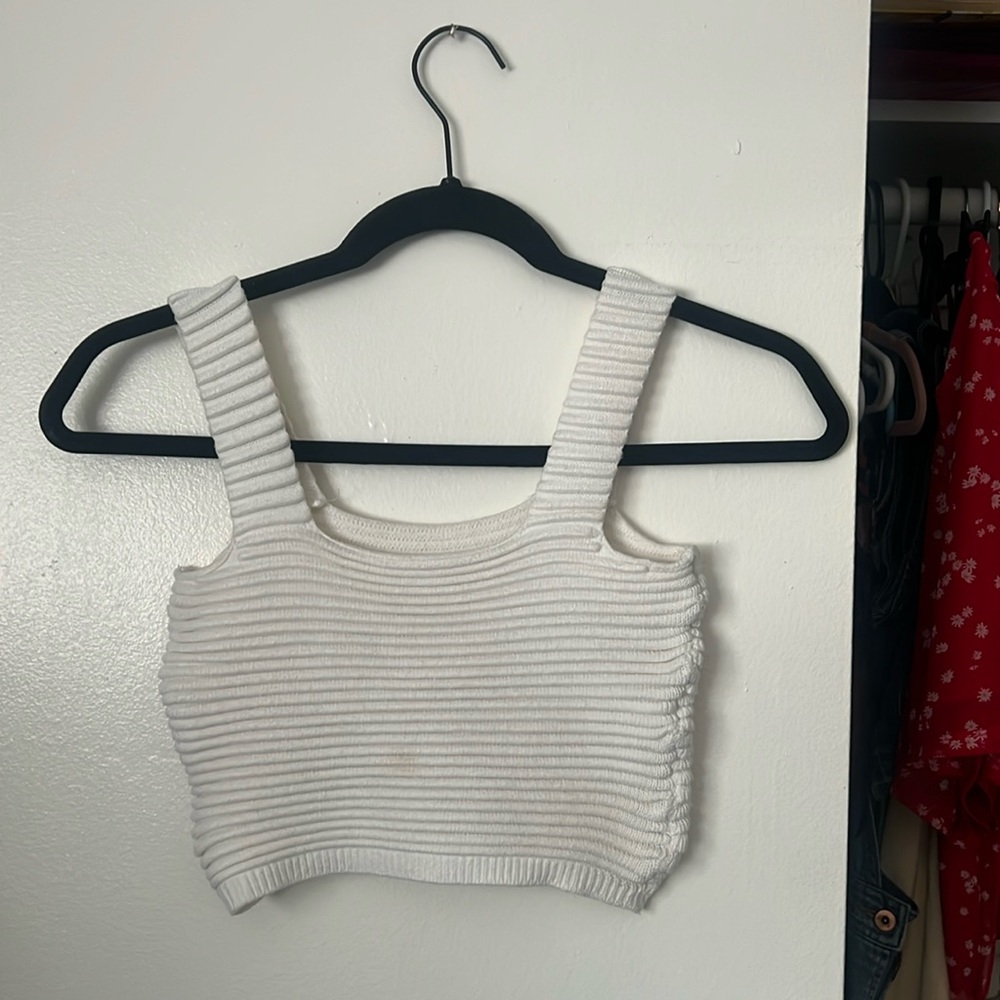 White ribbed top
